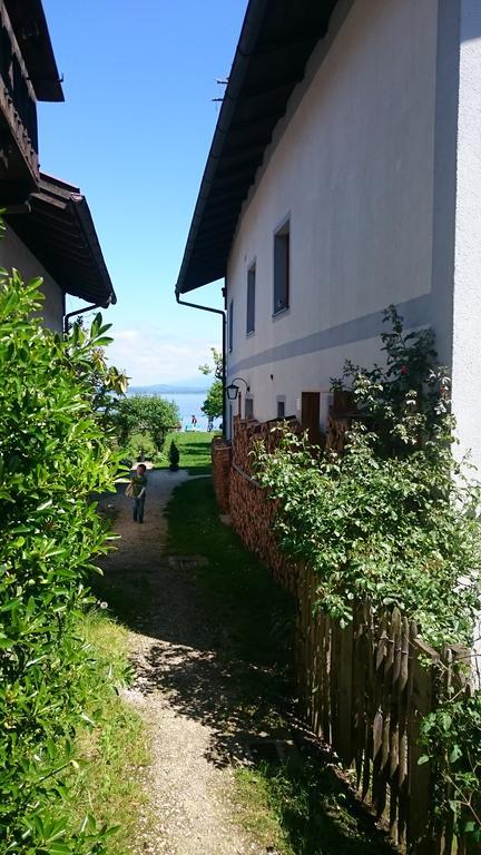 Hotel Peterlhaus Frauenchiemsee Exterior foto